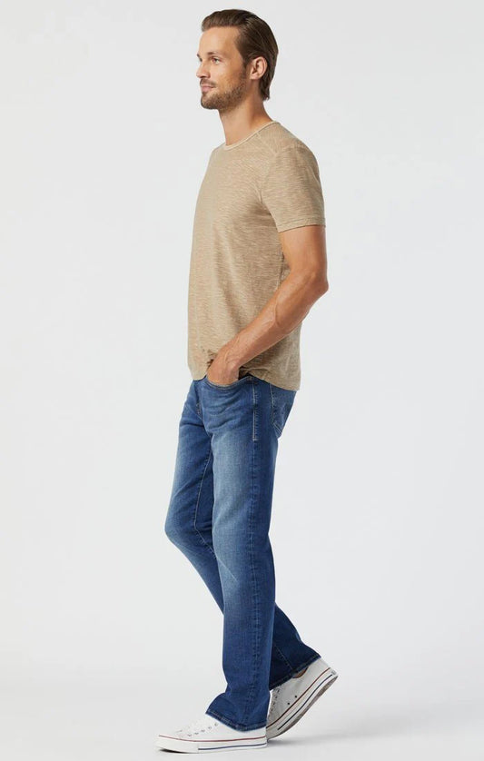 Zach Straight Leg Jeans - Mid Brushed Organic Move