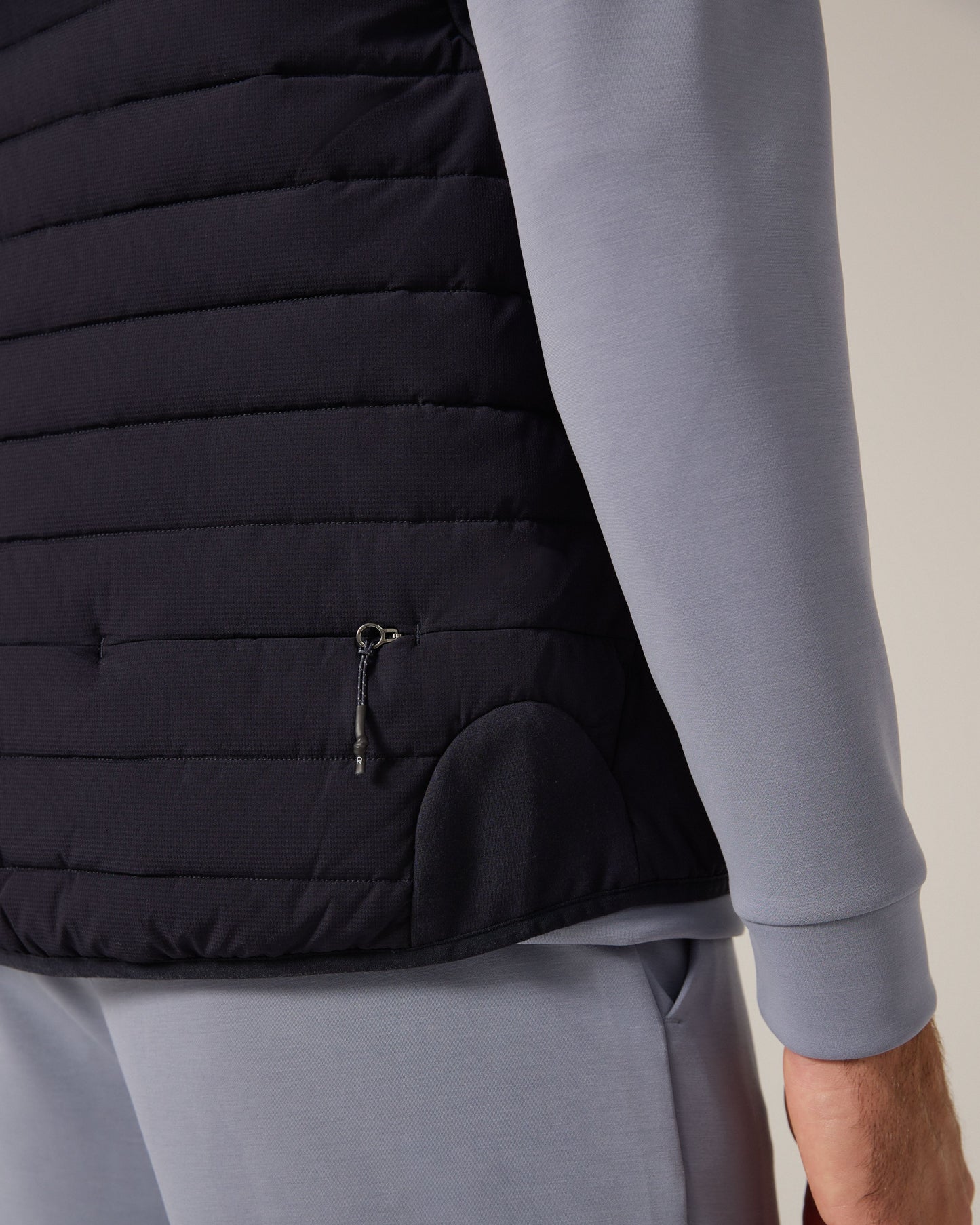Atlas Vest