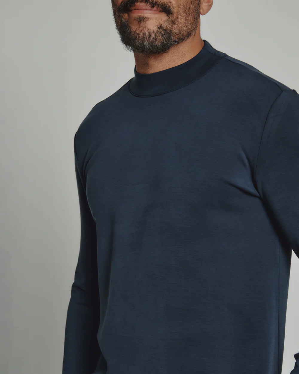 REV Mock Neck - Navy