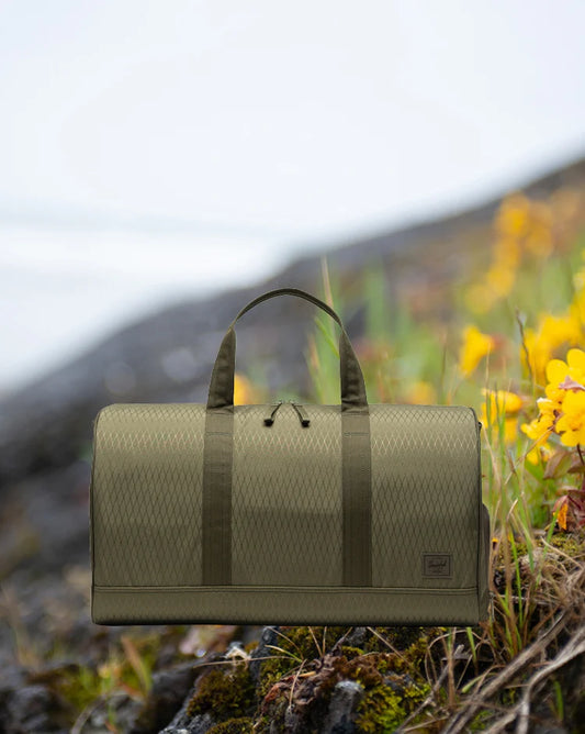 Herschel Novel™ Duffle - Ivy Green Diamond