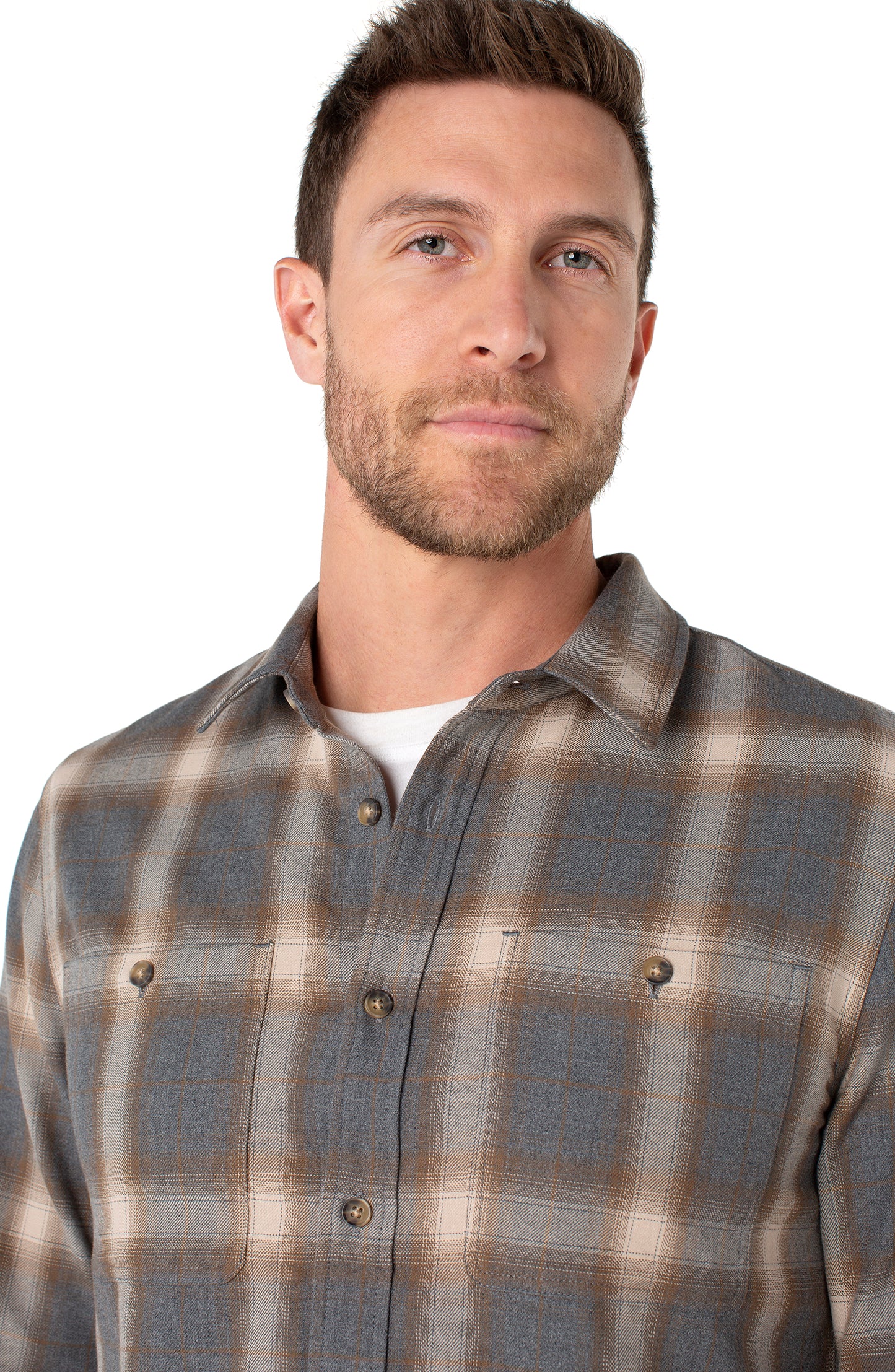 Long-Sleeve Double Pocket Button-up Shirt