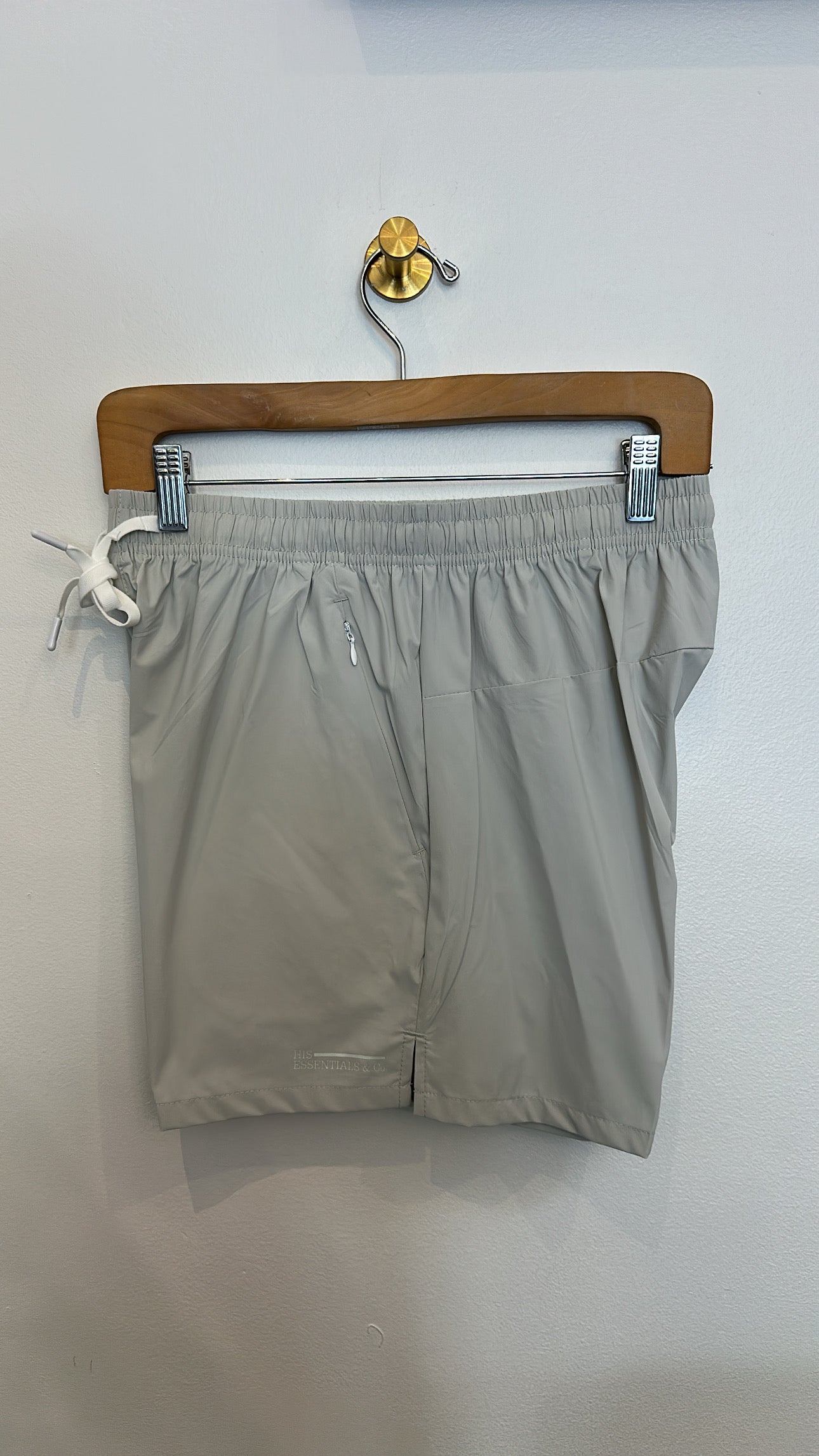 Essential 5" Short