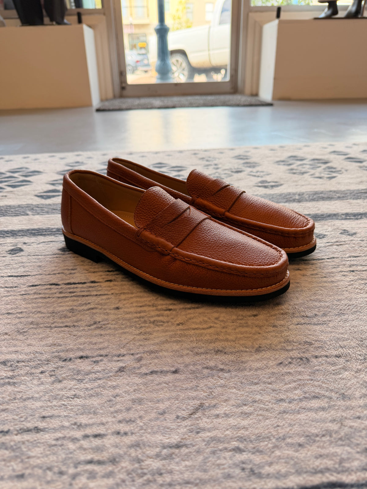 Worchester Bison Penny Loafer – Tan