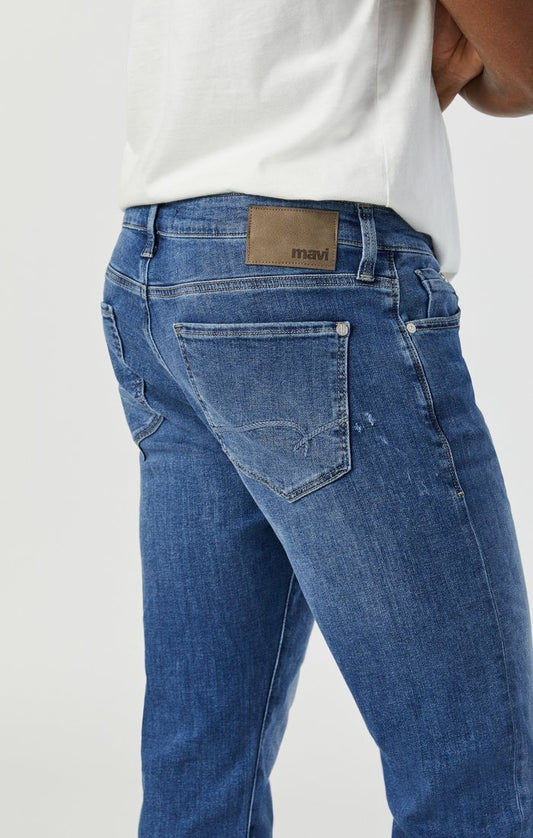 Marcus Slim Straight Jeans – Mid Foggy Feather Blue