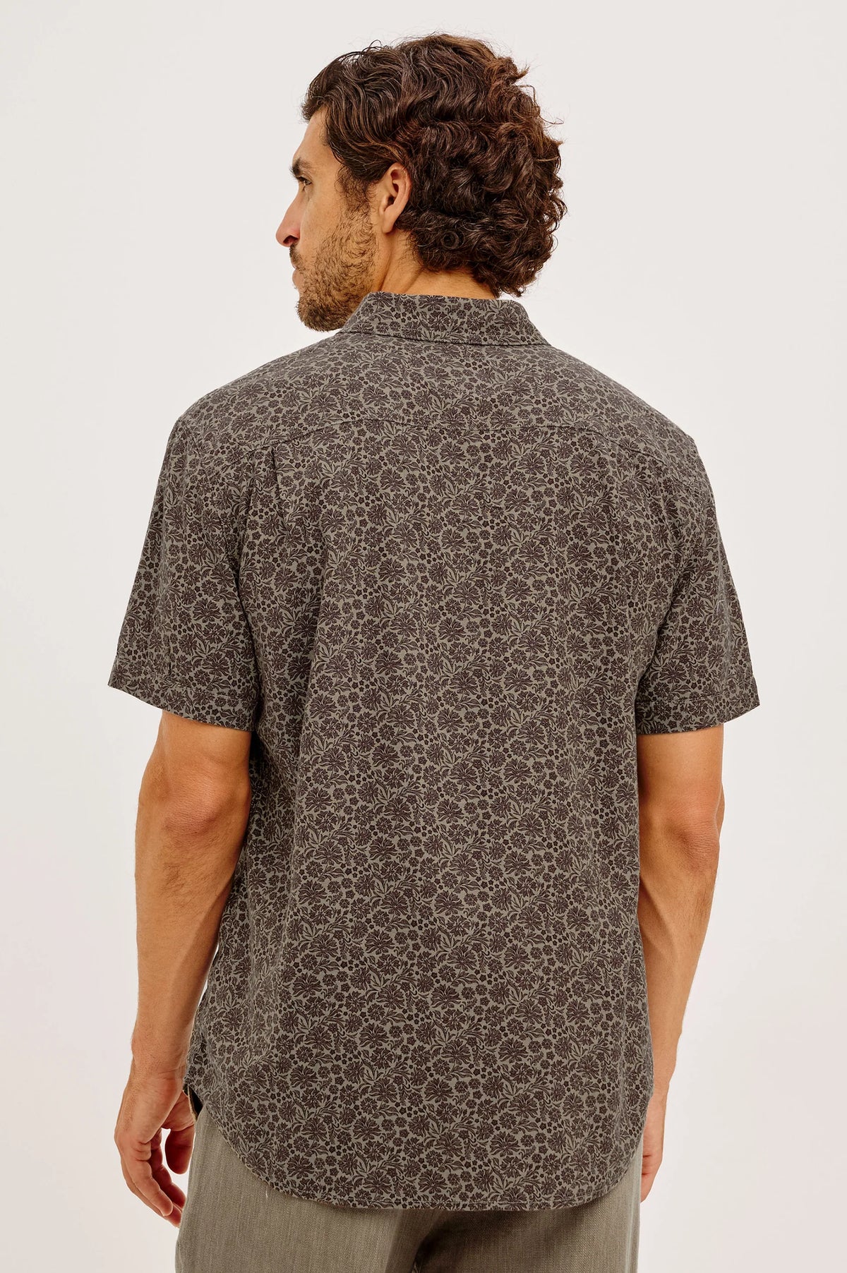 Carson Floral Short-Sleeve Shirt - Red Rock Floral
