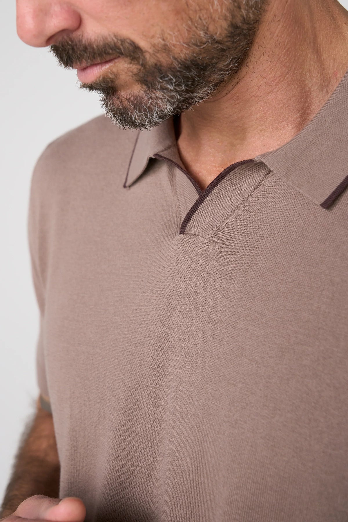 Johnny Collar Sweater Polo – Dark Wheat/Brown