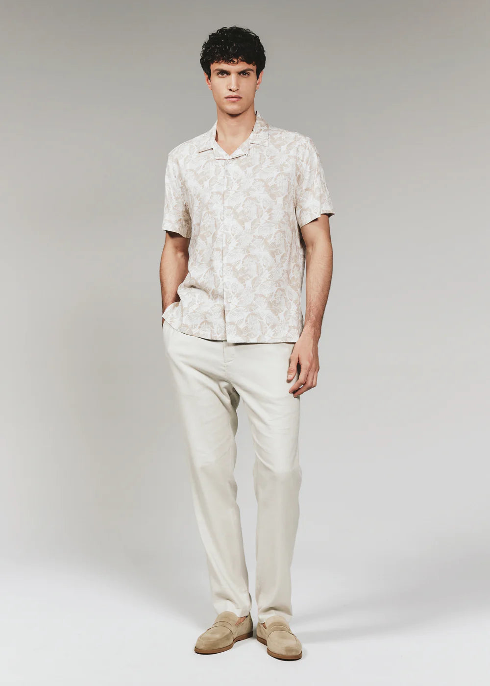 Aruba Floral Linen Camp Shirt - Taupe