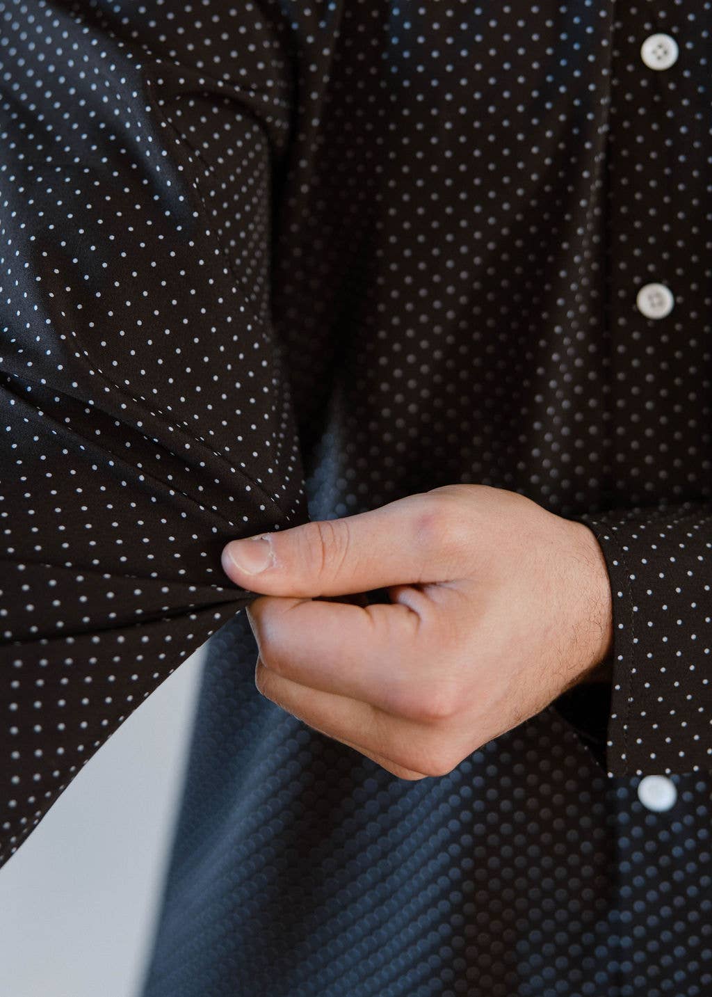 No-Tuck Long Sleeve Shirt (Dot)