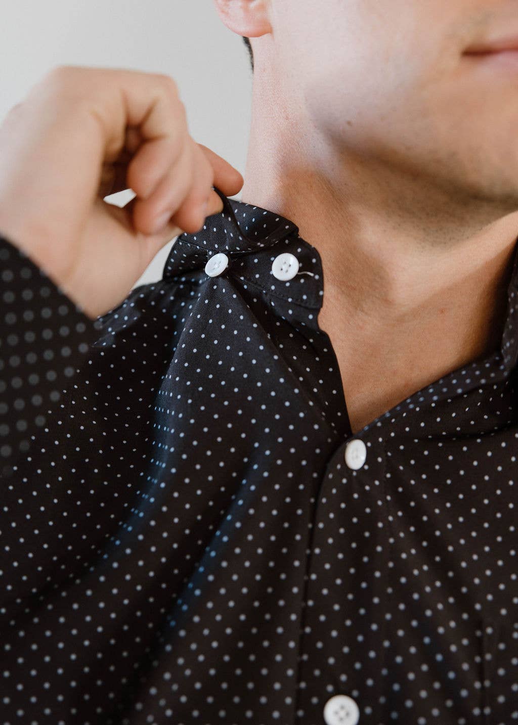 No-Tuck Long Sleeve Shirt (Dot)