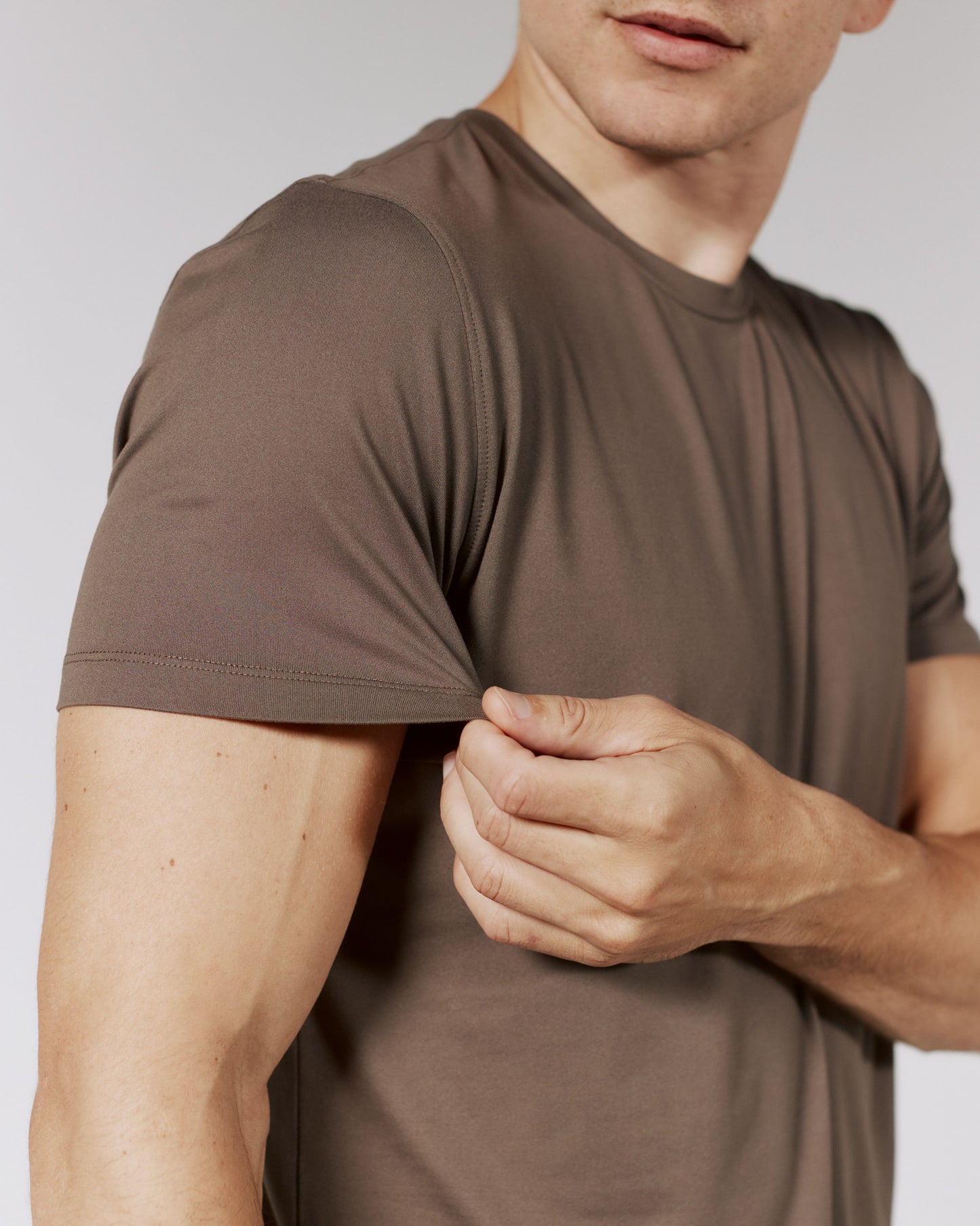 Core Performance T-Shirt - Dark Taupe