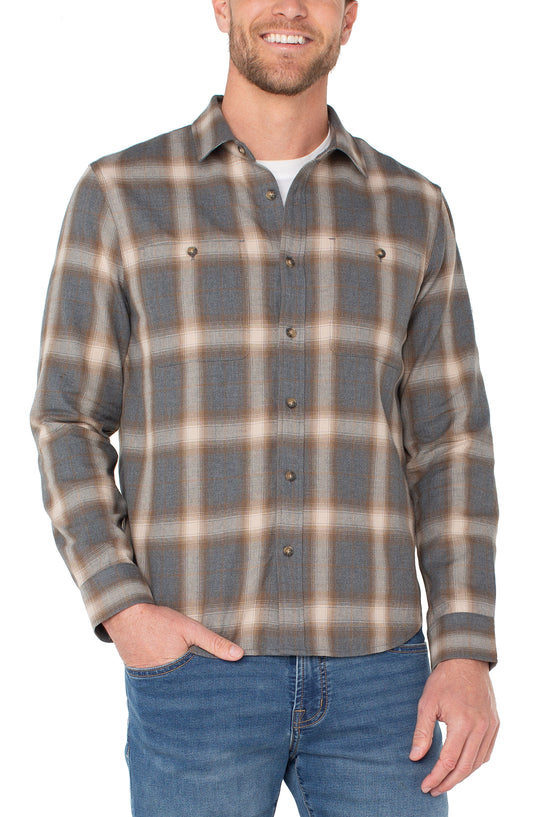Long-Sleeve Double Pocket Button-up Shirt