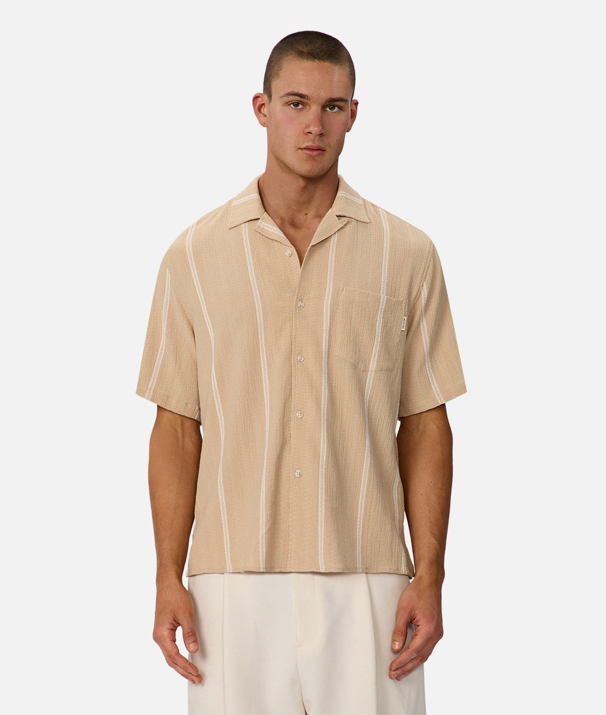 The Fullerton S/S Shirt - Saff/White